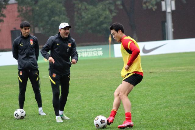 U22国足3天6练全速备战 扬科维奇为中超球员补课